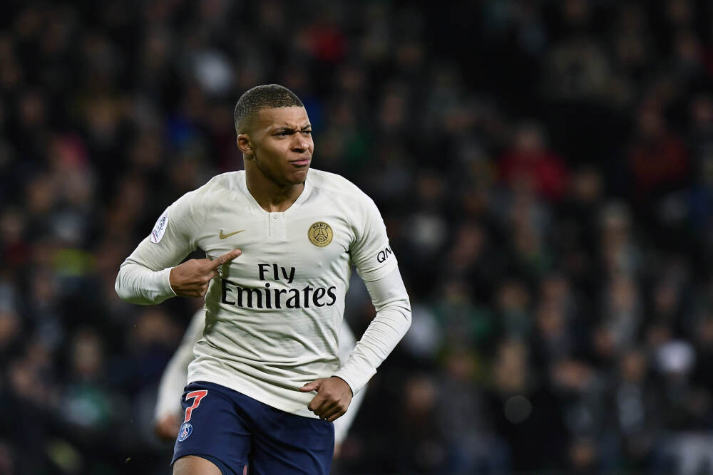 此前遭辟谣！绿帽哥：我们100%确定切尔西和皇马正就罗德里戈谈判